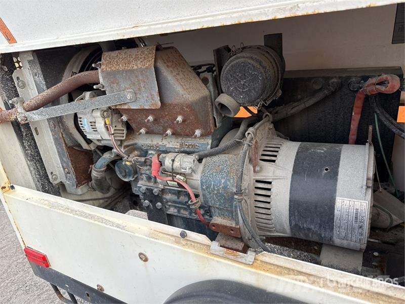 Wanco WLT4MK106KVL 8 kW Light Tower Light towers