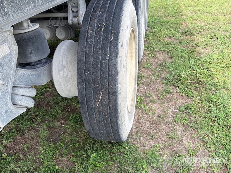 Warren 30 ft 6 in Tri/A End Dump Trailer 티퍼 트레일러