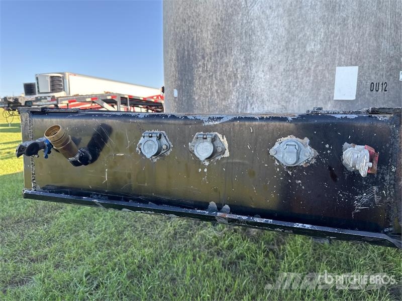 Warren 30 ft 6 in Tri/A End Dump Trailer Remorci basculante