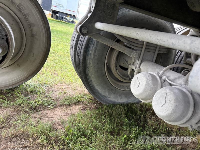 Warren 30 ft 6 in Tri/A End Dump Trailer 티퍼 트레일러