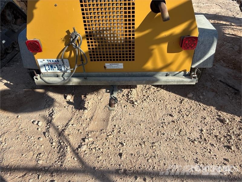 Warren WCW204MH Mobiilsed valgustusseadmed