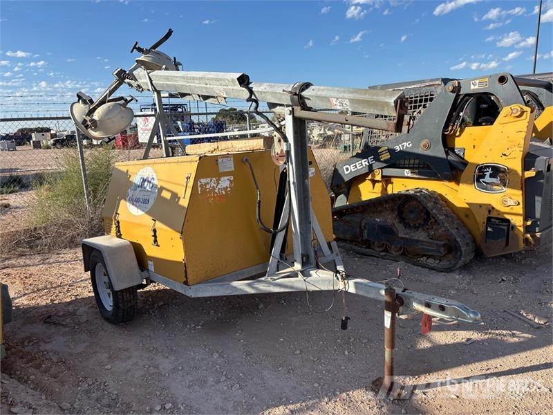 Warren WCW204MH Mobiilsed valgustusseadmed