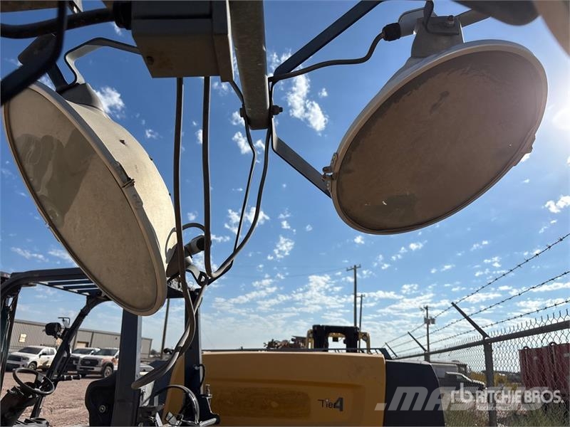 Warren WCW204MH Lichtmasten