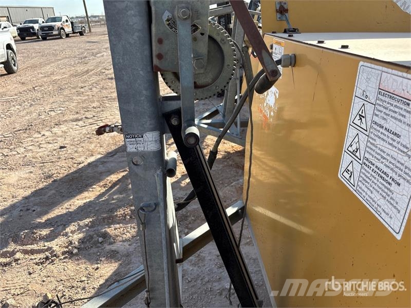 Warren WCW204MH Mobiilsed valgustusseadmed