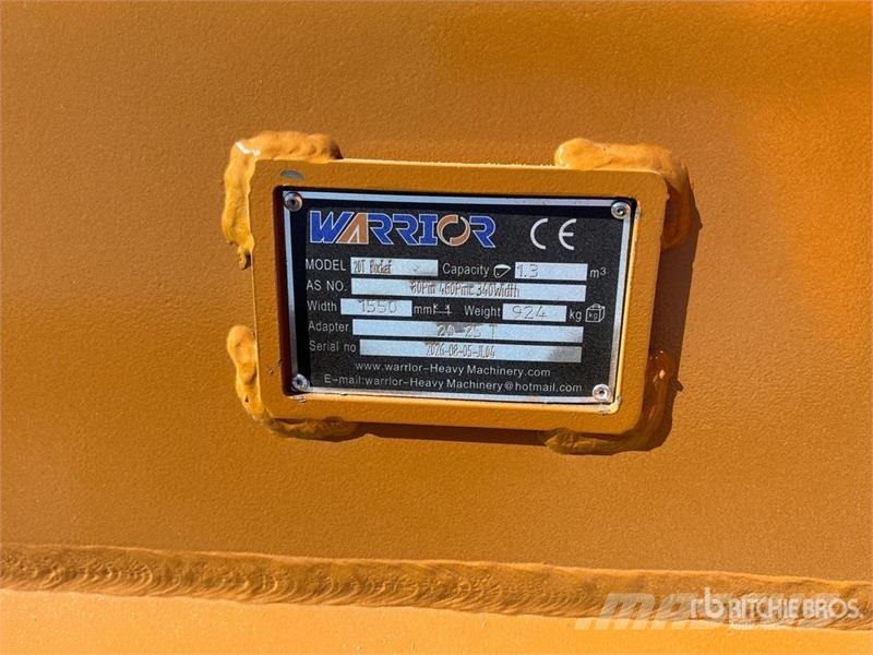 Warrior WBMCC20-1500 59 in Cleanup Excavator Bucket - Fits Lopaty