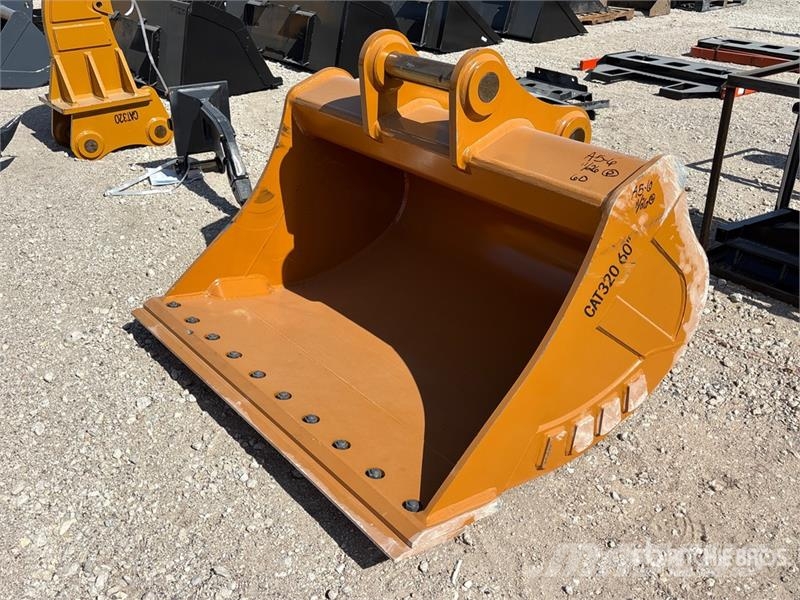 Warrior WBMCC20-1500 59 in Cleanup Excavator Bucket - Fits Lopaty