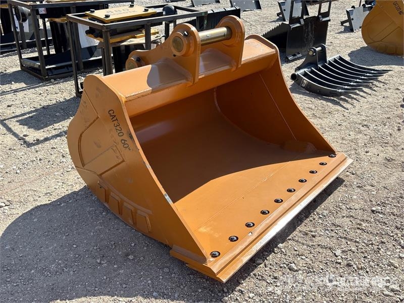 Warrior WBMCC20-1500 59 in Cleanup Excavator Bucket - Fits Lopaty