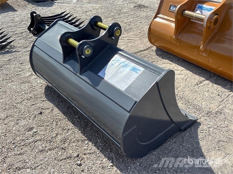 Warrior WBMCC7-1500 59 in Cleanup Excavator Bucket - Fits Lopaty