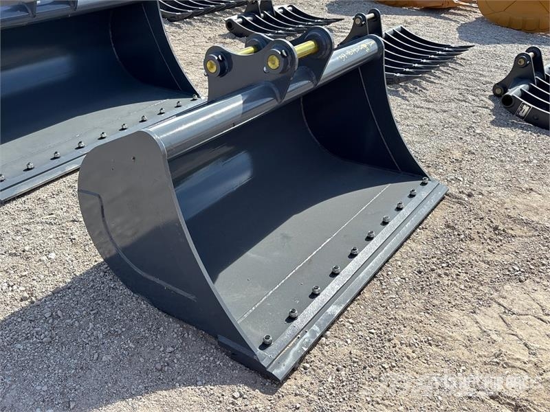 Warrior WBMCC7-1500 59 in Cleanup Excavator Bucket - Fits Lopaty