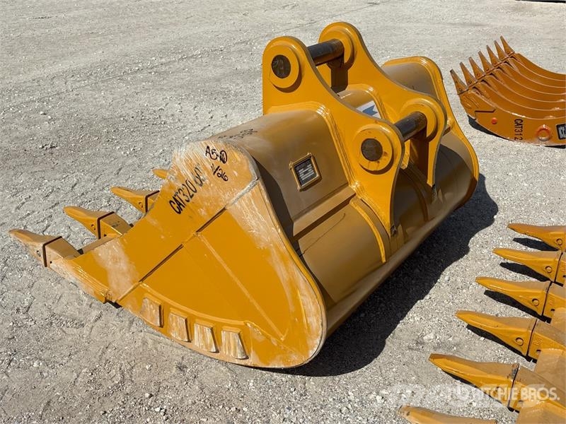 Warrior WBMCRC20-1500 59 in Q/C Digging Excavator Bucket - Lopaty