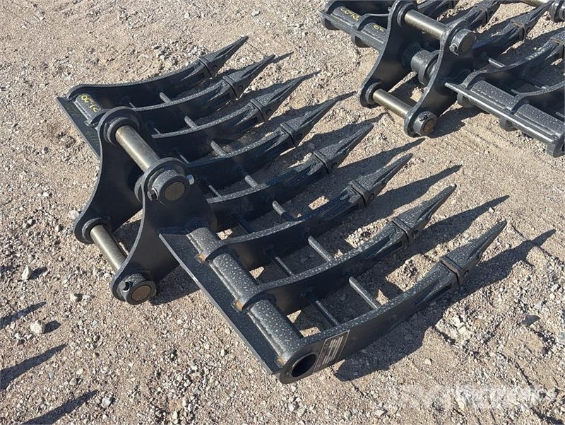 Warrior WBRC07-1200 47 in Excavator Rake - Fits Cat 307 / 갈퀴 및 테더