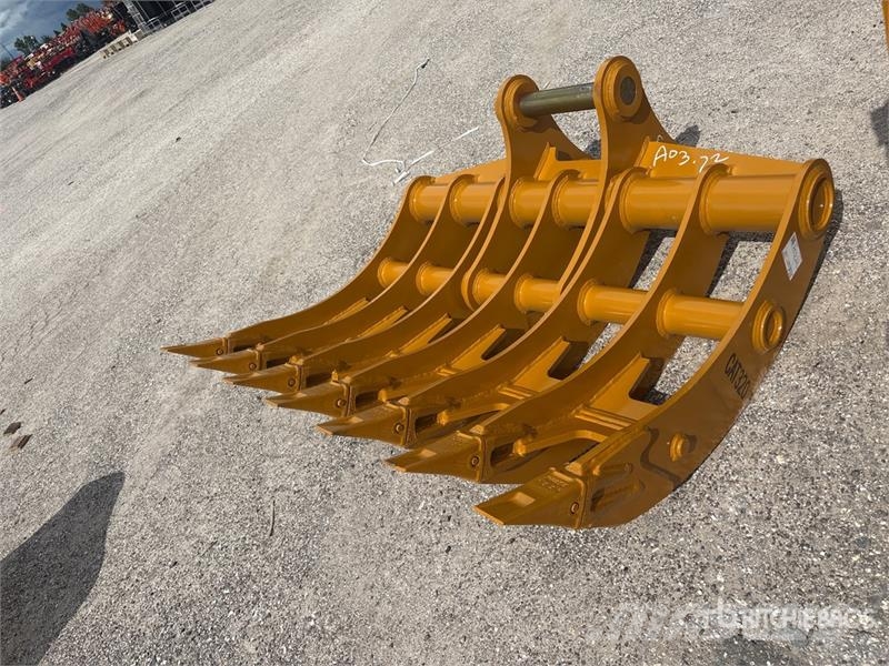 Warrior WBRC20-1620 Excavator Rake - Fits Cat 320 / 20 - 2 مكابس وميبسات التبن
