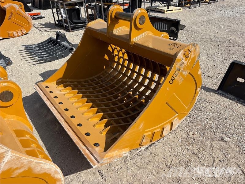 Warrior WBSC20-1500 60 in Skeleton Excavator Bucket - Fits Lopaty