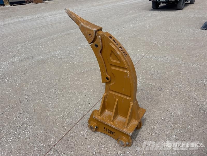Warrior WRC12 Q/C Excavator Ripper - Fits Cat 312 / 12 - 1 Escarificadores