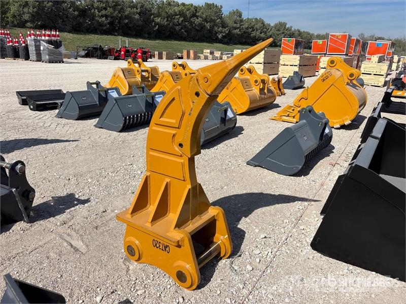 Warrior WRC20-025 Excavator Ripper - Fits Cat 320 / 20 - 2 Wegopbrekers
