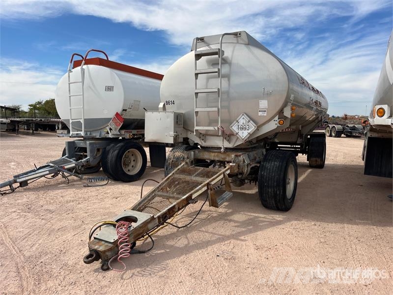  Weld 9370 gal T/A Drawbar Spread Axle Pup Tanker T Remorque citerne