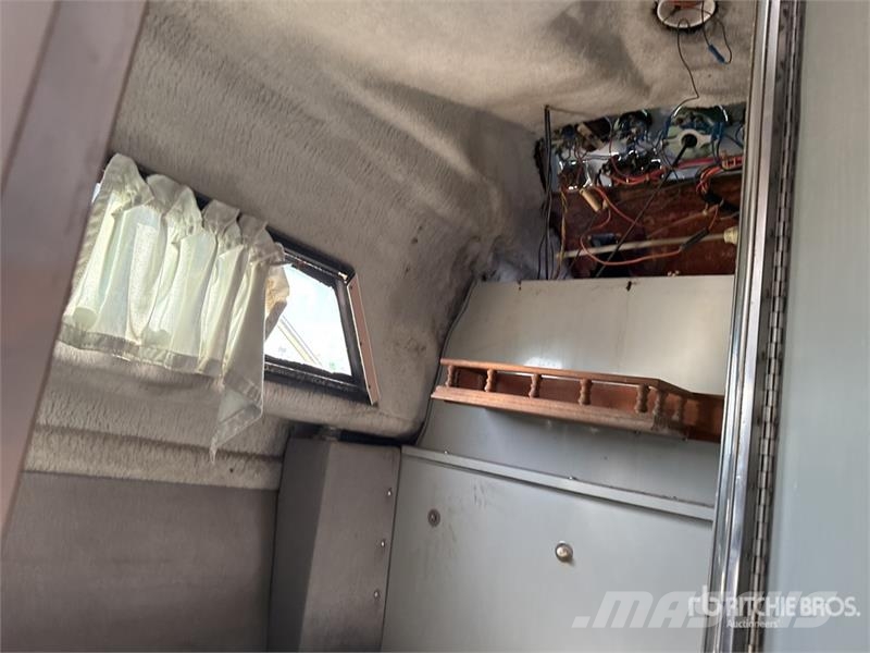 Wellcraft 26 ft Crew Boat Drugi deli