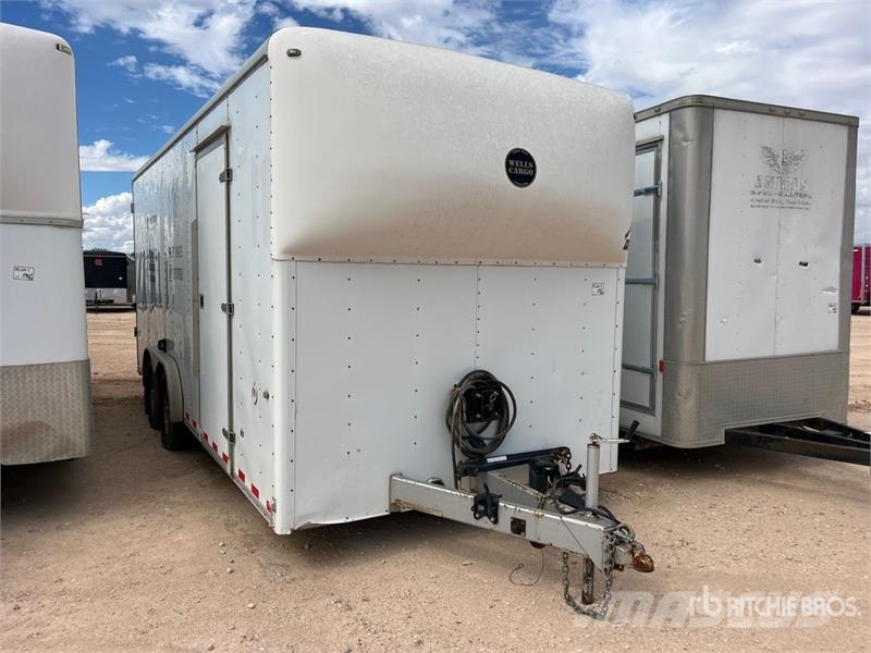 Wells Cargo 20 ft T/A Enclosed Trailer 厢式拖车
