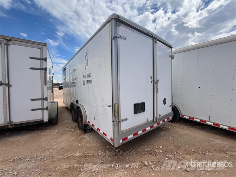 Wells Cargo 20 ft T/A Enclosed Trailer 厢式拖车
