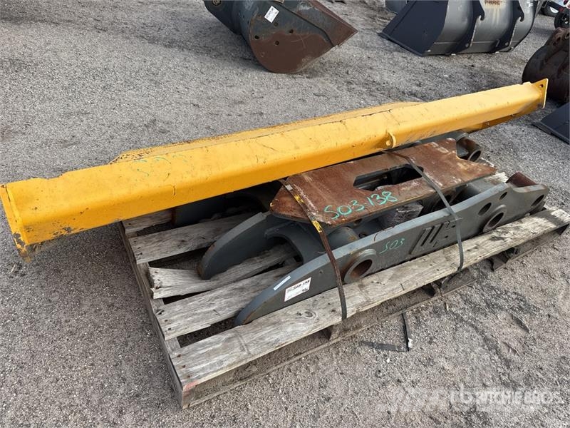 Werk-Brau EC350THB 24 in Excavator Thumb Benne