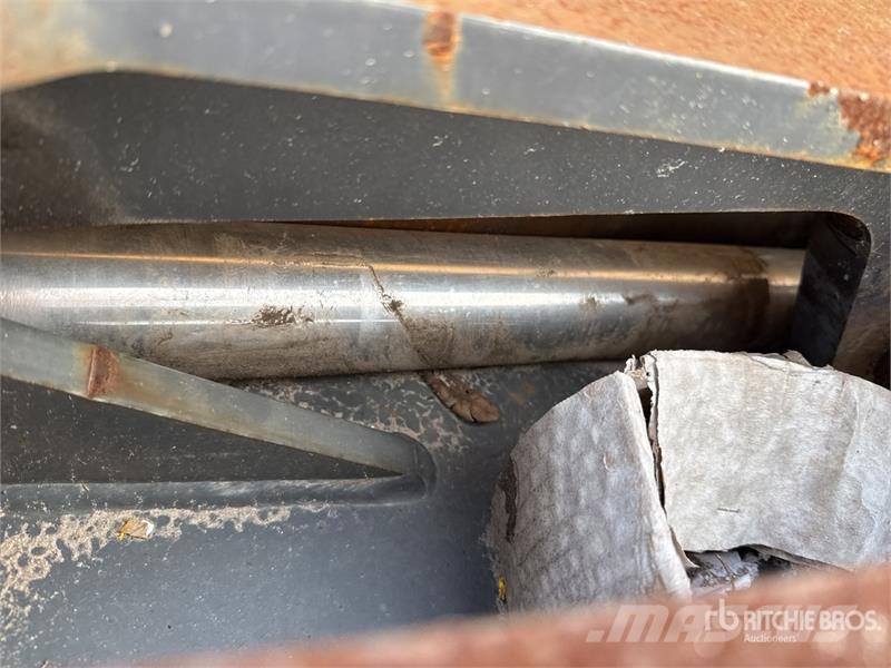 Werk-Brau EC350THB 24 in Excavator Thumb Benne
