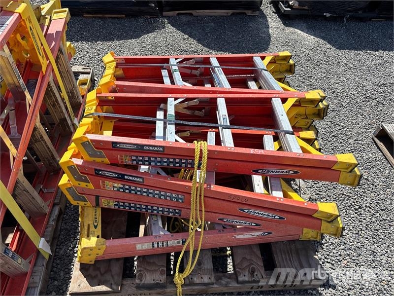 Werner 6 ft-9 ft Fiberglass Ladder Ladders and platforms