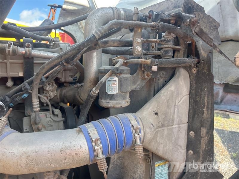 Western Star 4700 8x4 Cab and Chassis (Inoperable) Kabīnes un interjers
