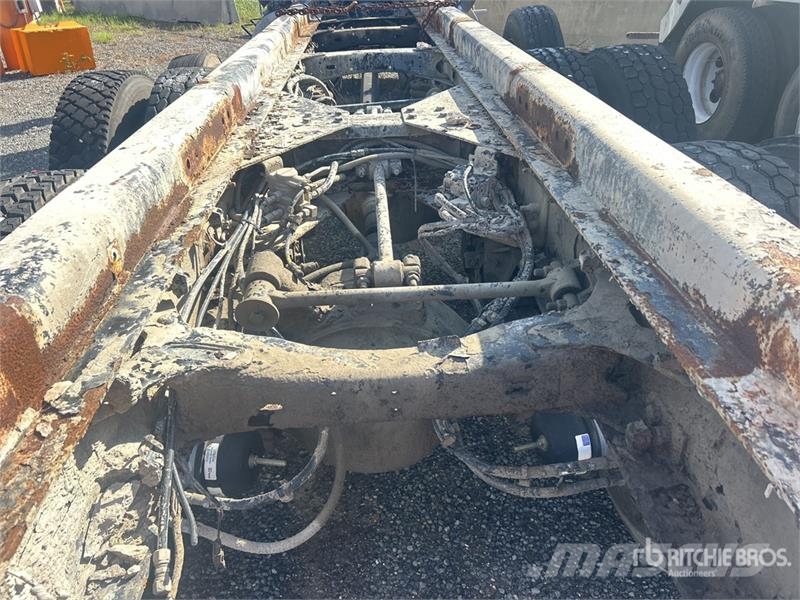 Western Star 4700 8x4 Cab and Chassis (Inoperable) Kabīnes un interjers