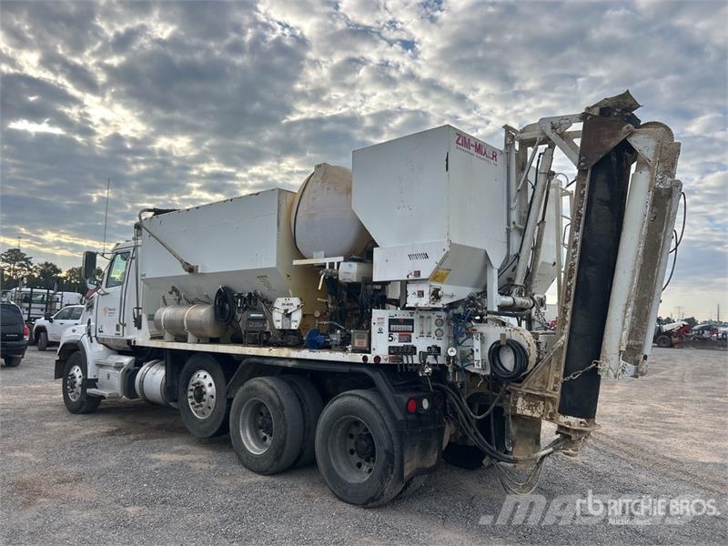 Western Star 4700 8x4 Volumetric Mixer Truck Concrete trucks