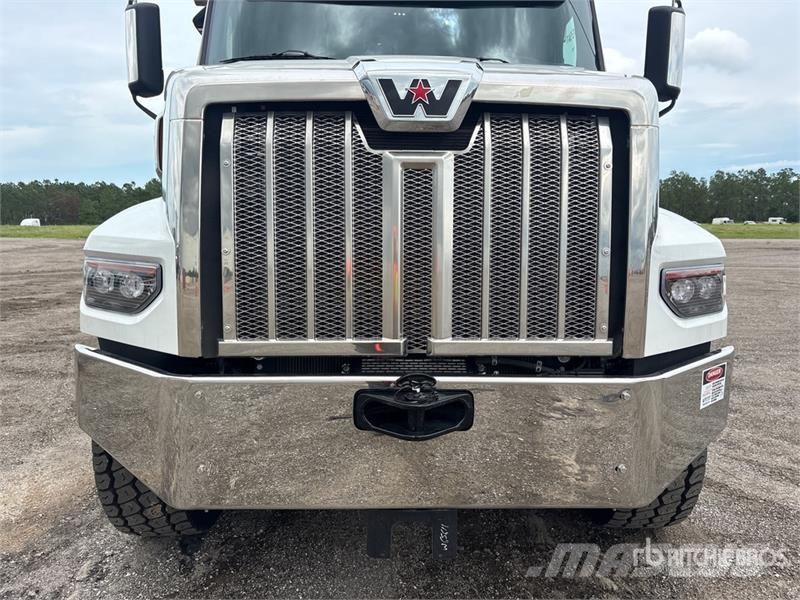 Western Star 47X 8x4 Tri/A Dump Truck (Unused) Pašizgāzējs