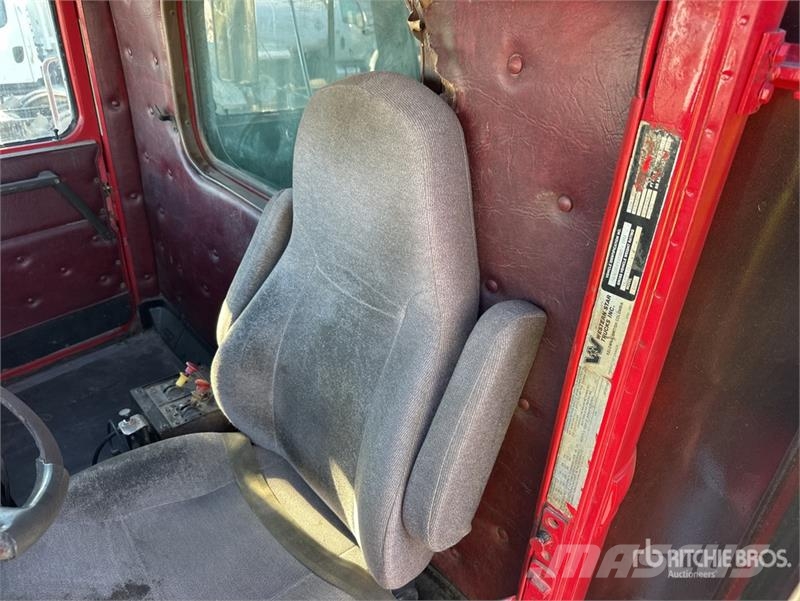 Western Star 4864F 6x4 T/A Dump Truck Wywrotki