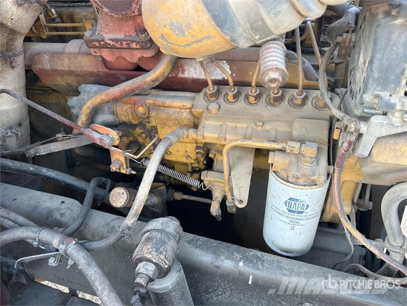 Western Star 4864F 6x4 T/A Dump Truck Wywrotki