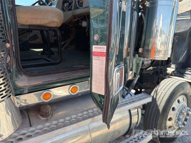 Western Star 4900 6x4 T/A Day Cab Truck Tractor وحدات الجر