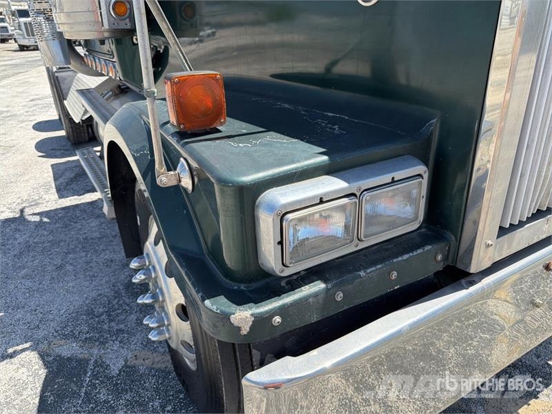 Western Star 4900 6x4 T/A Day Cab Truck Tractor وحدات الجر
