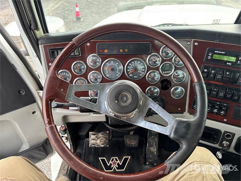 Western Star 4900 6x4 T/A Day Cab Truck Tractor Traktorske jedinice