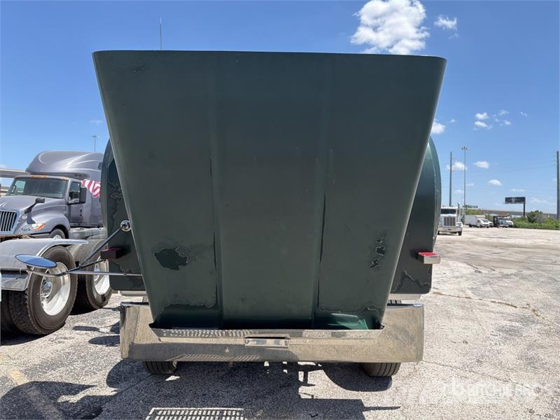 Western Star 4900 6x4 T/A Day Cab Truck Tractor وحدات الجر
