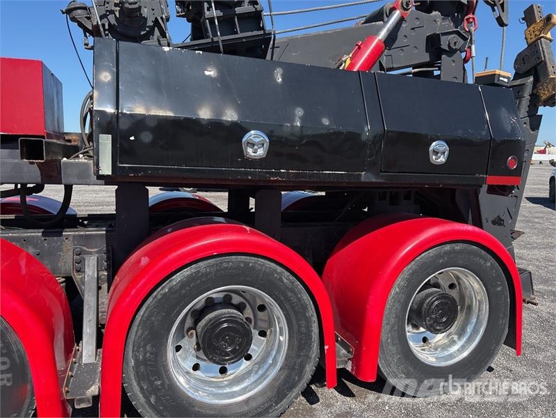 Western Star 4900 8x6 Sleeper Tow Truck レッカー車