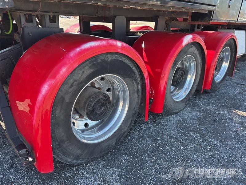 Western Star 4900 8x6 Sleeper Tow Truck レッカー車