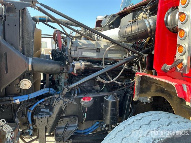 Western Star 4900 8x6 Sleeper Tow Truck Hinausautot
