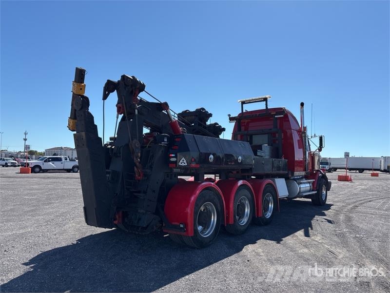 Western Star 4900 8x6 Sleeper Tow Truck レッカー車