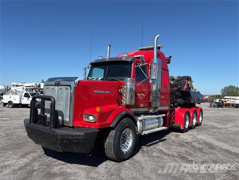 Western Star 4900 8x6 Sleeper Tow Truck レッカー車