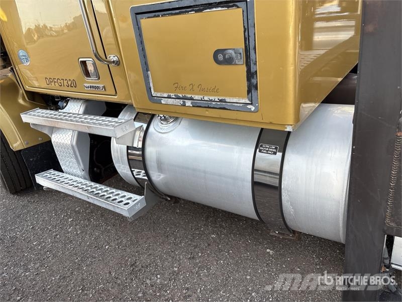 Western Star 4900FA Camiones portacoches
