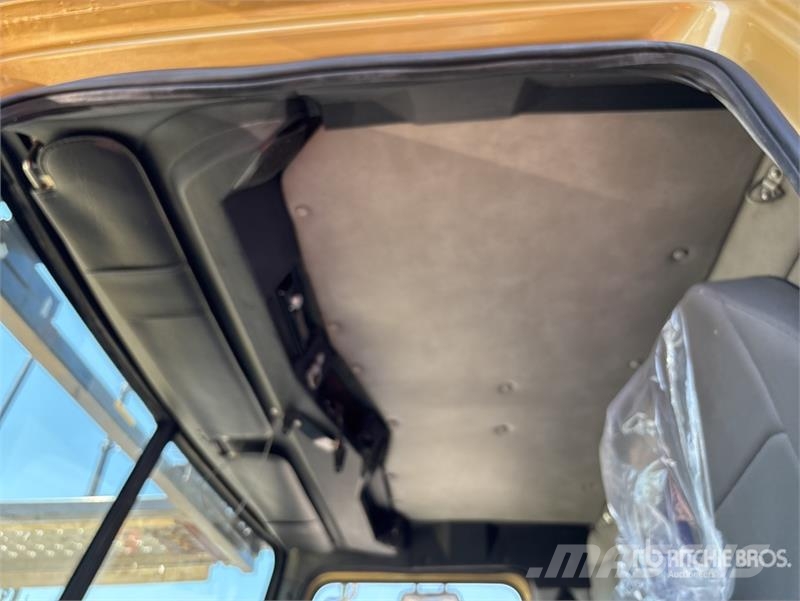 Western Star 4900FA Nákladní vozidlá na prepravu automobilov
