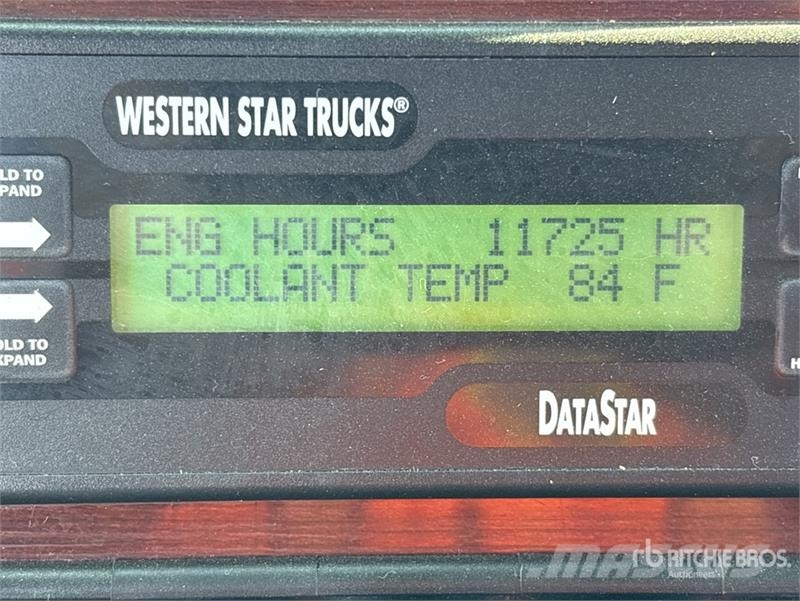 Western Star 4900FA Nákladní vozidlá na prepravu automobilov