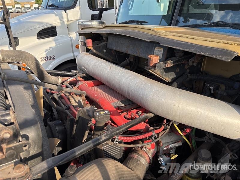 Western Star 4900FA Camiones portacoches