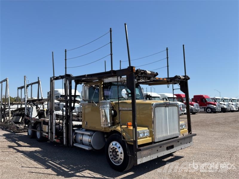 Western Star 4900FA Nákladní vozidlá na prepravu automobilov