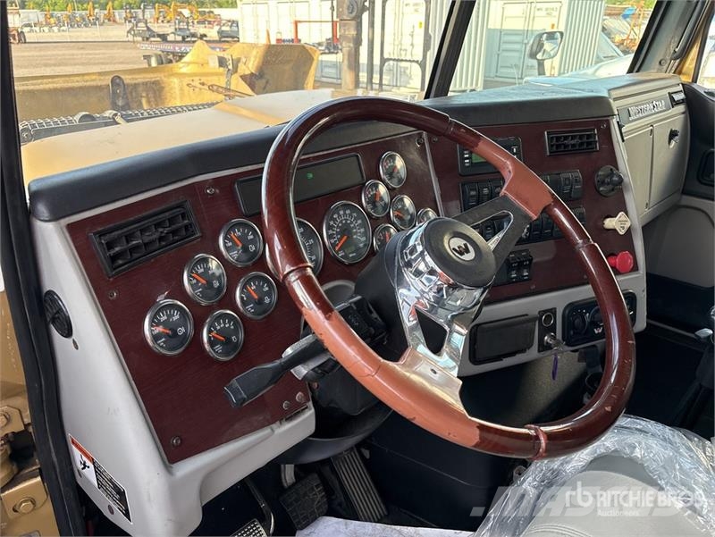 Western Star 4900FA Camiones portacoches