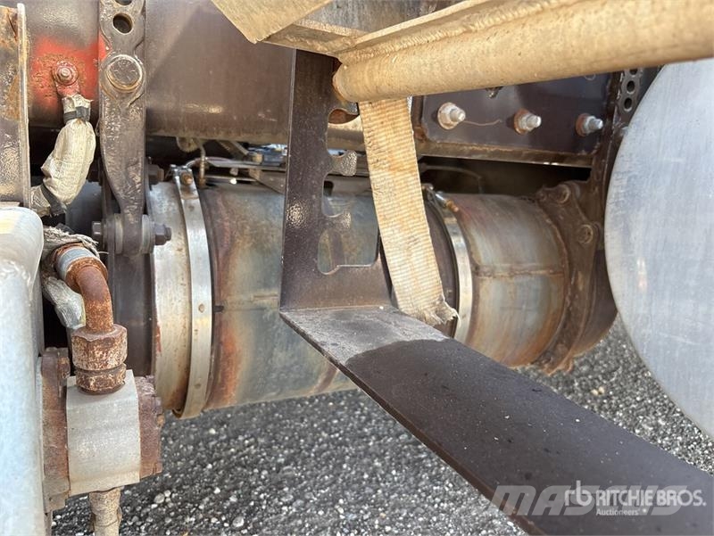 Western Star 4900FA Nákladní vozidlá na prepravu automobilov