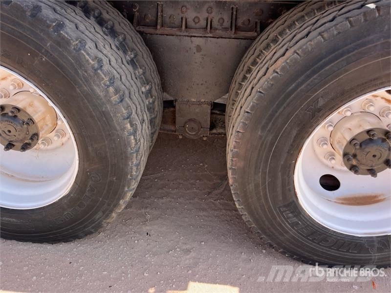 Western Star 4900SA Forarbejdningsudstyr