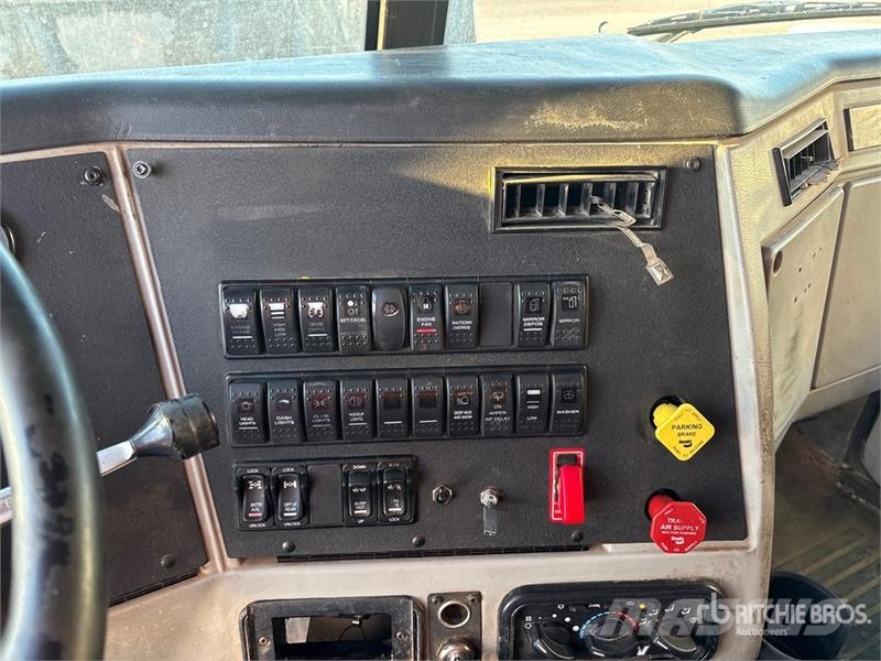 Western Star 4900SA 6x4 T/A Sleeper Truck Tractor Prime Movers